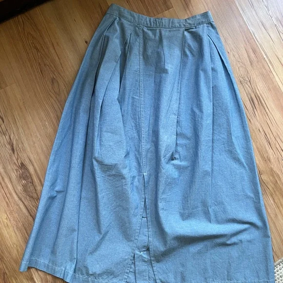 Engineered Garments Tuck Midi Skirt - Picture 5 of 7